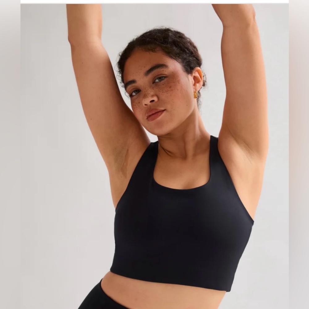 Girlfriend Collective Black Racerback Sports Bra Crop Top Size S & M NWT